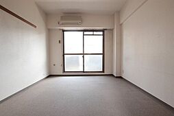 フルールナカガワIII 207 2階1Kのリビング/ダイニング