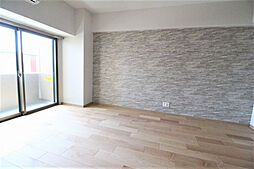 GRACE　WEST　CITY 201 2階2LDKのリビング/ダイニング