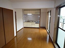 エクセレント沖田II 103 1階3LDKのリビング/ダイニング