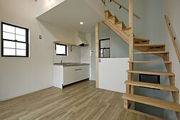 リノリノアパートメント吉島 101 1階ワンルームのリビング/ダイニング