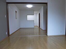 ハイツ海田稲荷町 203 2階1LDKのリビング/ダイニング