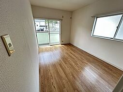 テラス高村B棟 101 1階3LDKのリビング/ダイニング