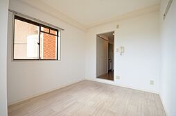 リバーサイドＳＯＧＡ2 201 2階1Kのリビング/ダイニング