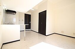 GiFT 203 2階ワンルームのリビング/ダイニング