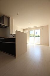 シャルム 201 2階1LDKのリビング/ダイニング