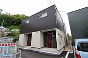 県病院前駅より徒歩26分 築10年11ヶ月 2階建の賃貸物件