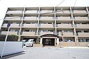 県病院前駅より徒歩13分 1階 築32年8ヶ月の賃貸物件