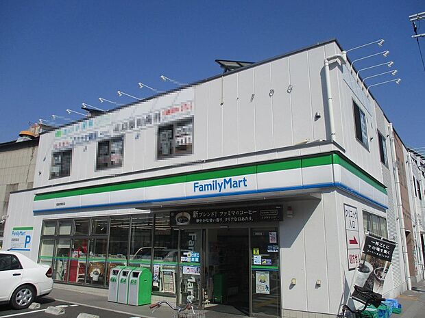 ファミリーマート南海堺駅前店