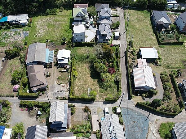 広さを活かした自由設計で、理想を叶える素敵なリゾートハウスを建設ください