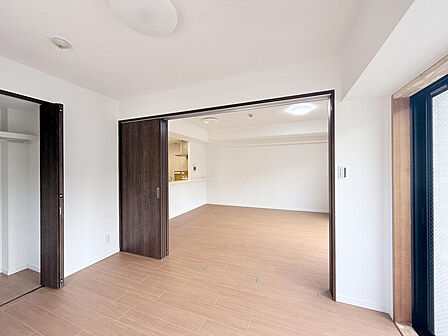 子どもの成長に合わせて柔軟に部屋のレイアウトを変えることができる(南側洋室6帖)
