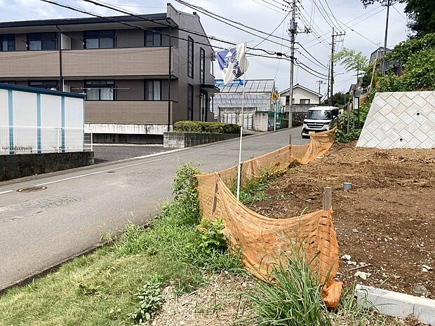 落ち着いたくらしをかなえる閑静な住宅街。(R8.7.31撮影)