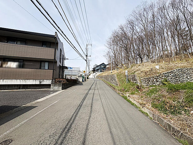 落ち着いたくらしをかなえる閑静な住宅街。（R8.3.24撮影）