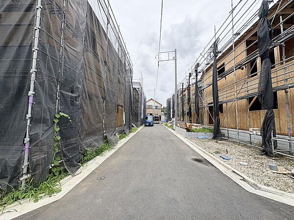 南側道路（R8年7月7日撮影）