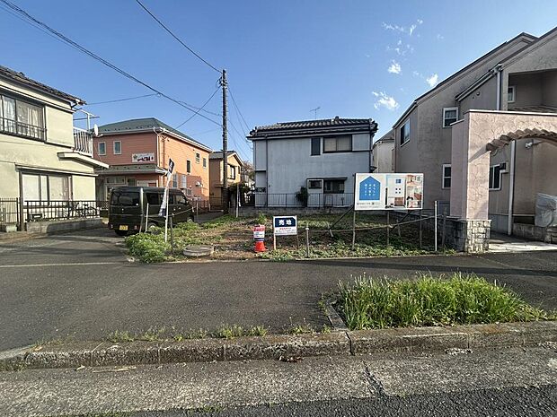 北東角地は日当たり・通風が良好で、隣地からのプライバシーも確保しやすいのが魅力。(R8年4月11日撮影)