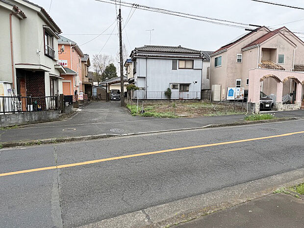 面倒な建築会社選びは不要。理想の土地から始めよう。