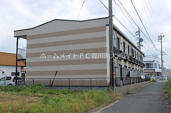レオパレスさくら_外観_1