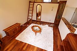 セザンヌ中条 1階ワンルームのリビング/ダイニング