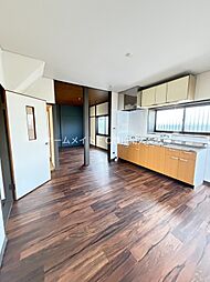 小坂井町才ノ木貸家 1階3LDKのリビング/ダイニング