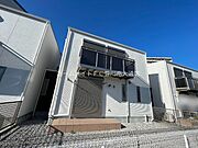 豊川駅より徒歩1分 築11年2ヶ月 2階建の賃貸物件