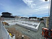 伊奈駅より徒歩5分 新築 3階建の賃貸物件