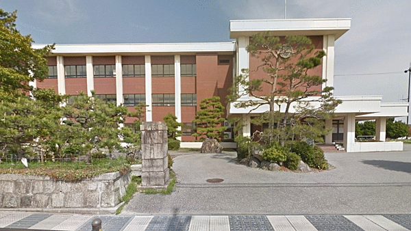 長浜市立神照小学校まで約1,200m