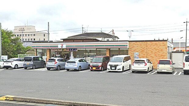 セブンイレブン八日市インター店まで約1,240m