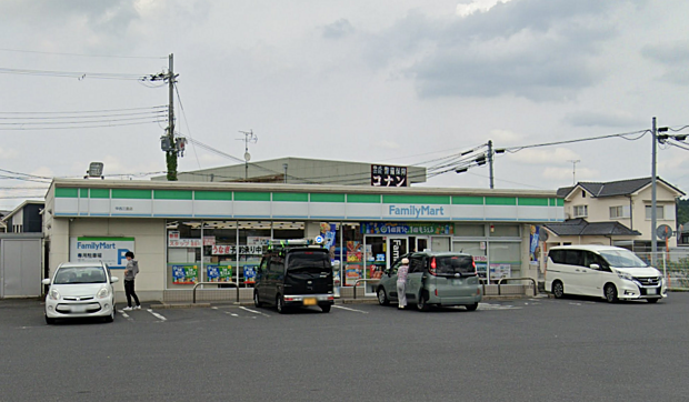 ファミリーマート甲西三雲店まで約350m