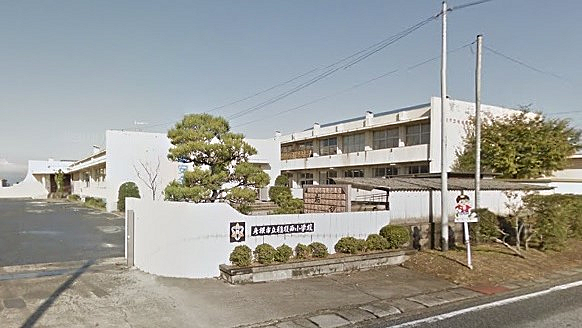 彦根市立稲枝西小学校まで4,100m