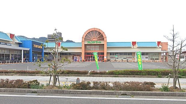フレンドマート能登川店まで約1,770m