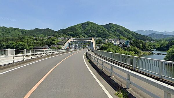 日連大橋（350m）