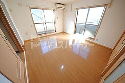 グランデ大西 2階1Kのリビング/ダイニング