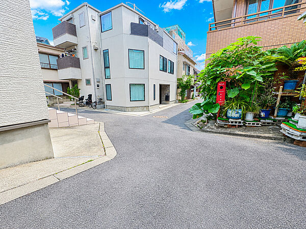 前面道路含む現地写真