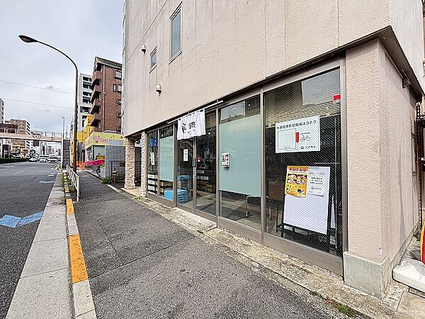 ◇多彩なニーズに応えるスーパーなどの買い物施設が充実。
