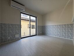 EXCELLENT　TERRACE　（エクセレント　テラス）　 A　（角） 101 2LDKのリビング/ダイニング