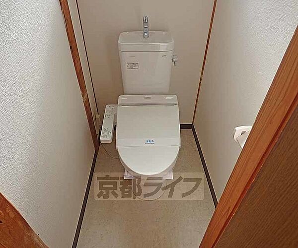 キレイで使いやすいトイレです