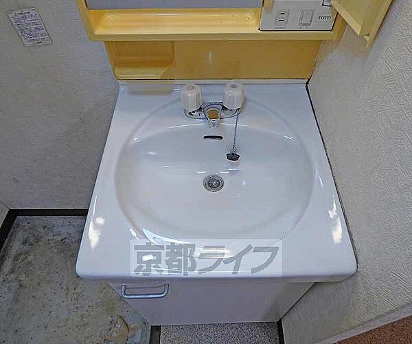 画像27:清潔感のある洗面台です。