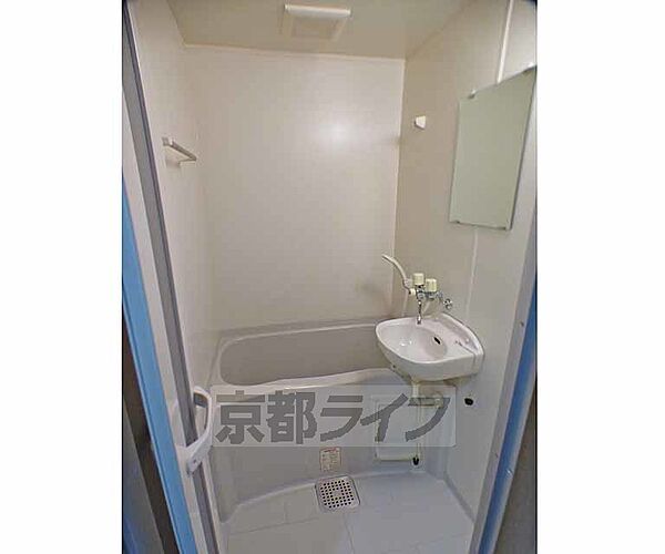 画像17:清潔感のある浴室です。