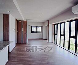 京都市営烏丸線 北山駅 徒歩3分の賃貸マンション 2階2LDKのリビング/ダイニング