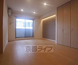 京都市営烏丸線 丸太町駅 徒歩4分の賃貸マンション 2階3LDKのリビング/ダイニング