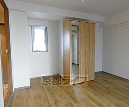 JR山陰本線 二条駅 徒歩6分の賃貸マンション 8階1Kのリビング/ダイニング