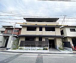 京都市営烏丸線 丸太町駅 徒歩4分