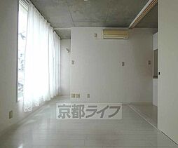 サンタ・アガータ 203 2階1Kのリビング/ダイニング