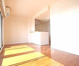 京都市営烏丸線 四条駅 徒歩13分の賃貸マンション 10階ワンルームのリビング/ダイニング