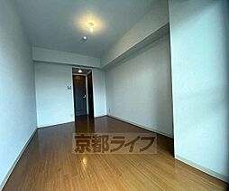 JR山陰本線 二条駅 徒歩8分の賃貸マンション 8階1Kのリビング/ダイニング