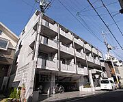 北野白梅町駅より徒歩15分 築37年 4階建の賃貸物件