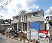 北山駅より徒歩8分 築6年6ヶ月の賃貸物件