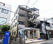 藤森駅より徒歩1分 3階 築30年の賃貸物件