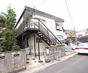 久津川駅より徒歩10分 1階 築53年8ヶ月の賃貸物件