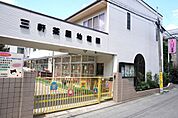 三軒茶屋幼稚園まで642m