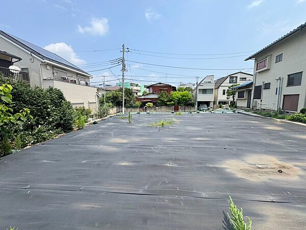 敷地の広さを活かして、中庭のある住まいや、2世帯住宅など、多彩なプランニングが可能です。お気軽にアム